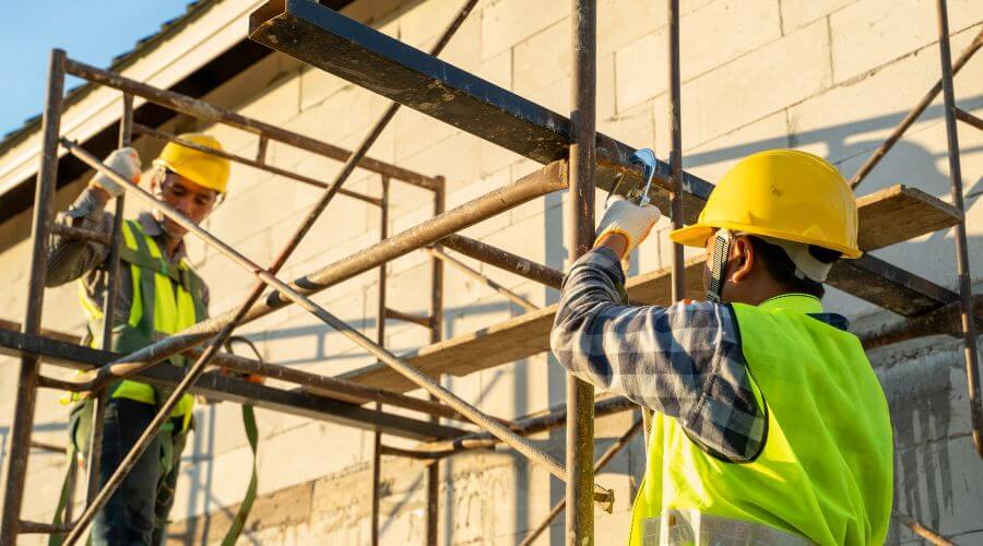 Professional residential roofers in Midway, GA